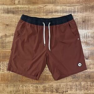 Vuori Kore Shorts 7”